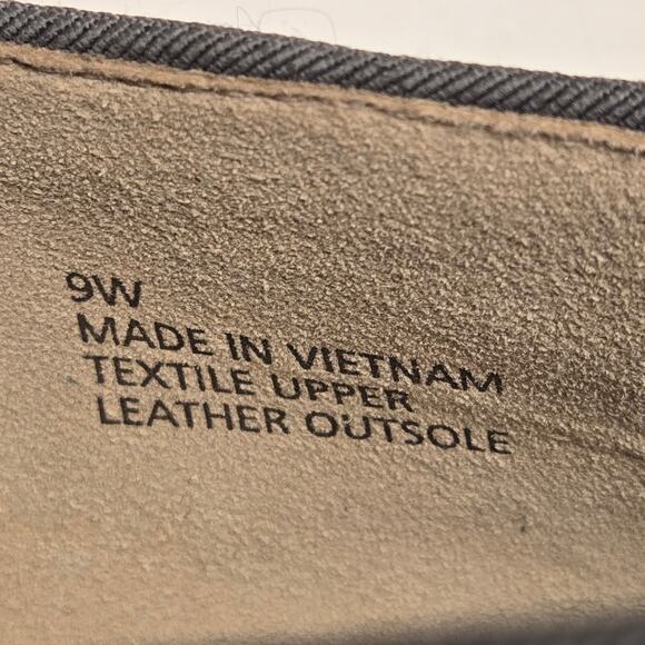 Talbots Ryan Gray Flannel Novelty Loafers with Holiday Dachshund Dog - Size 9W - Picture 11 of 11